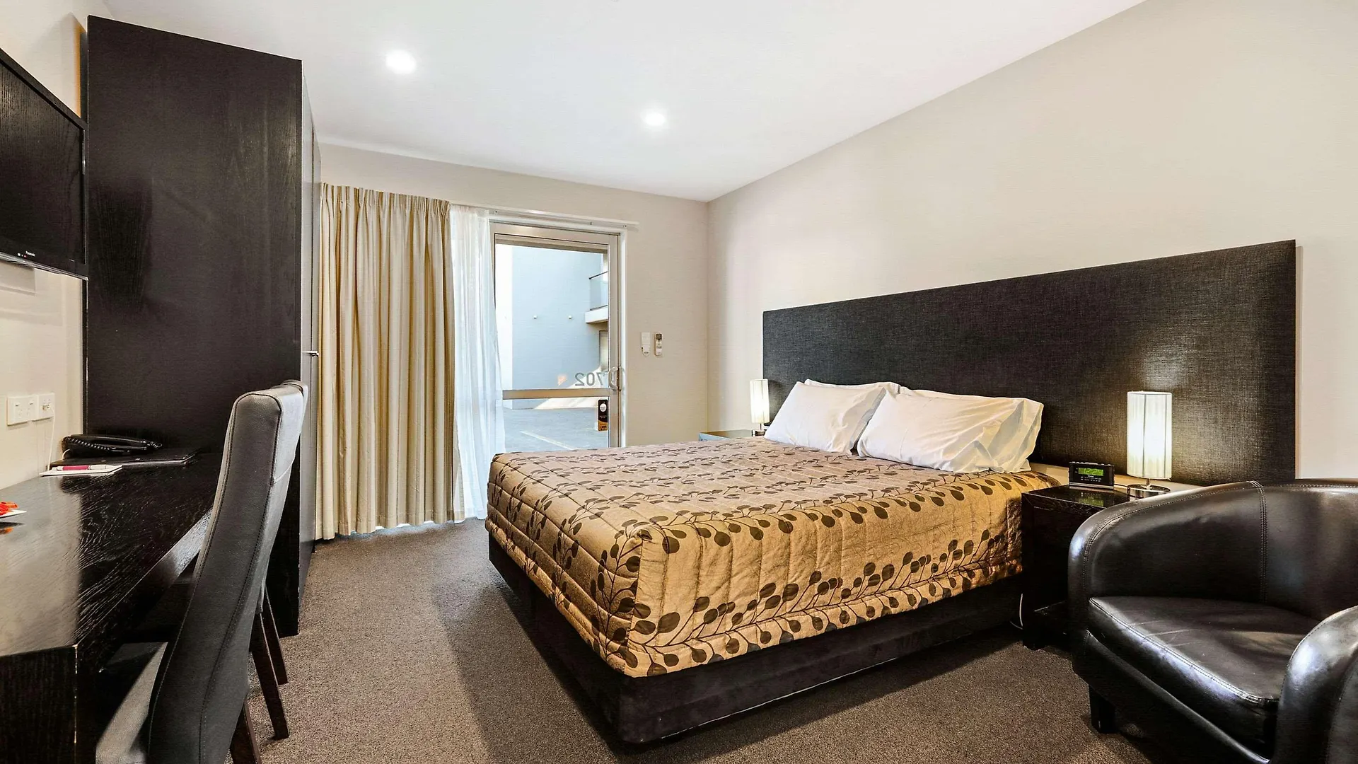 Quality Suites Amore Christchurch 4*,  New Zealand