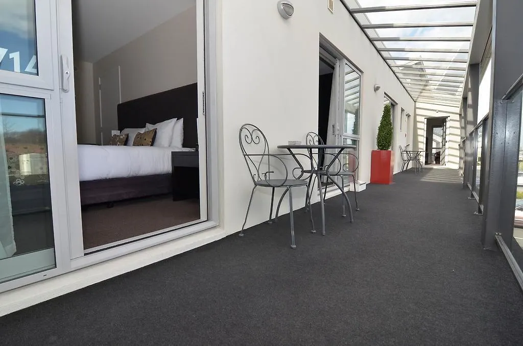 Quality Suites Amore Christchurch 4*,  New Zealand
