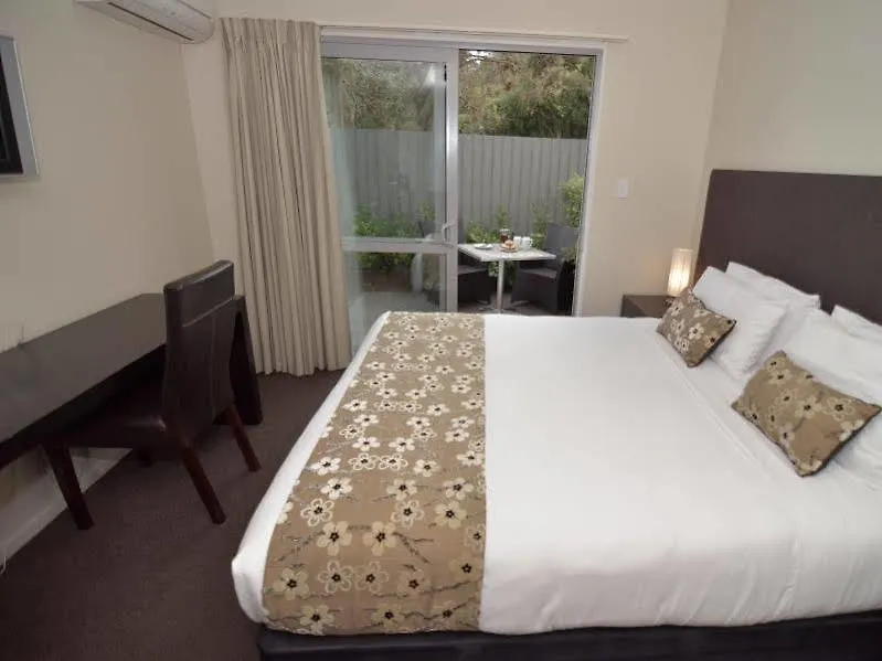 Quality Suites Amore Christchurch 4*,  New Zealand